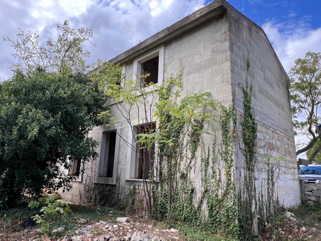 G1732486423730039